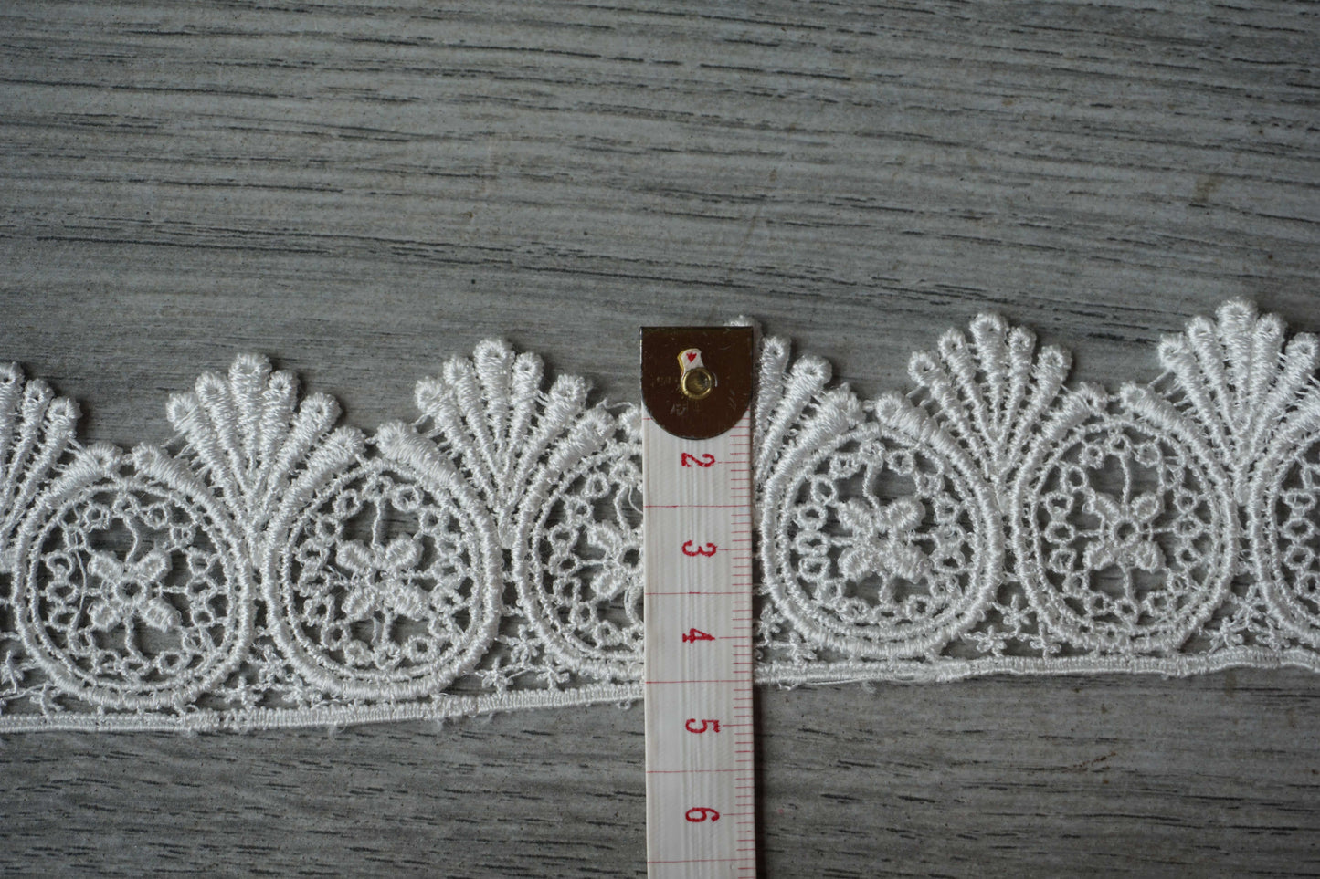 Vintage Style Floral Lace