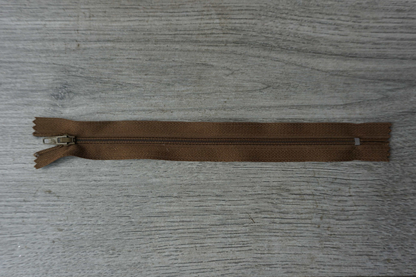 8 Inch Flat Zip – Brown, Beige, Pink & Grey