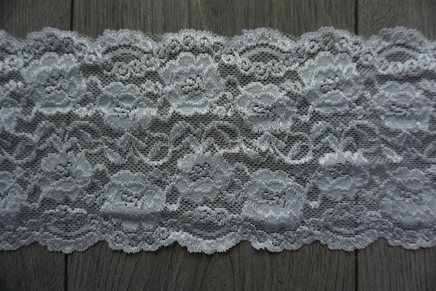 Large Stretch Lace Trim – Scalloped Edges on Both Sides
