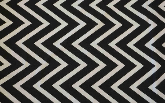 Zig Zag Black & White Jersey