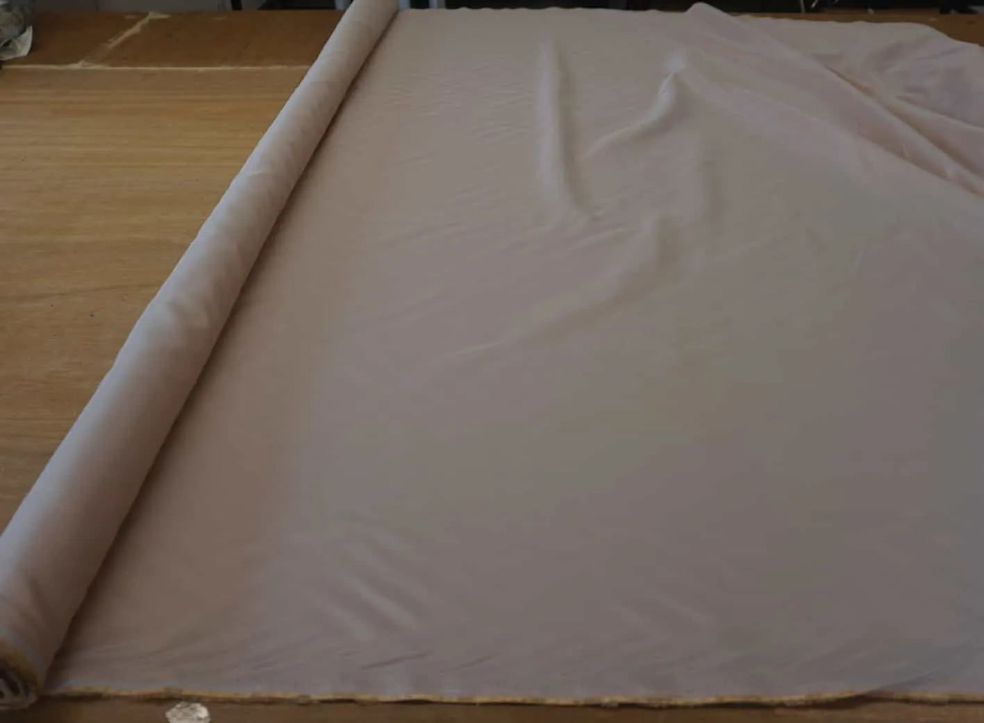 Light Cream Taffeta