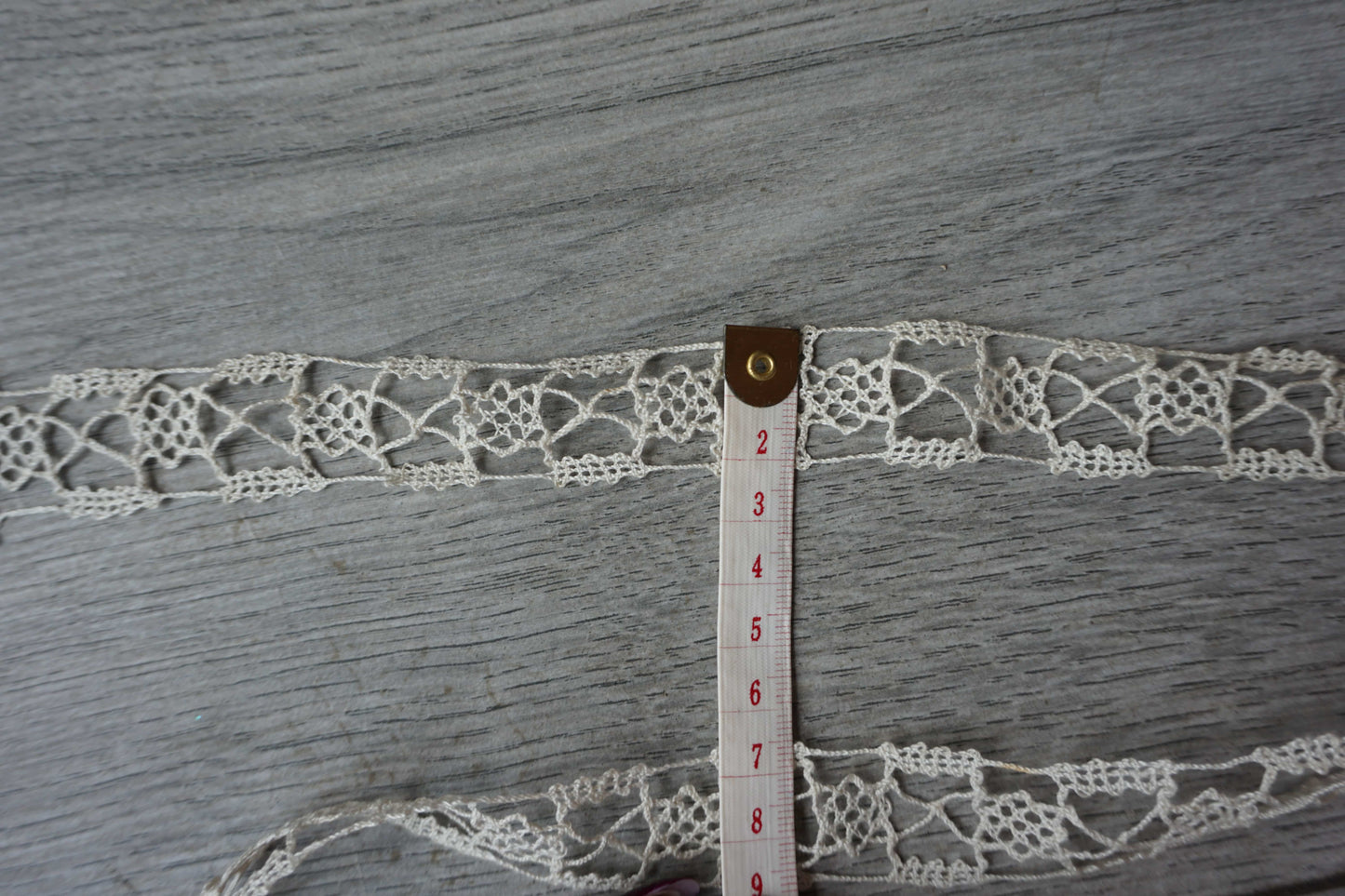 Vintage Crochet Lace Trim with Geometric Design