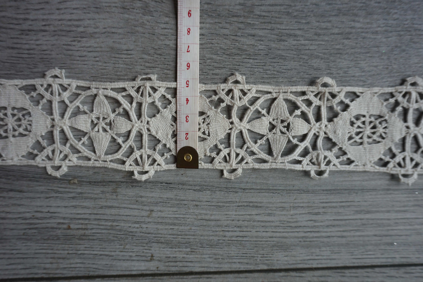 Vintage Geometric Lace Trim