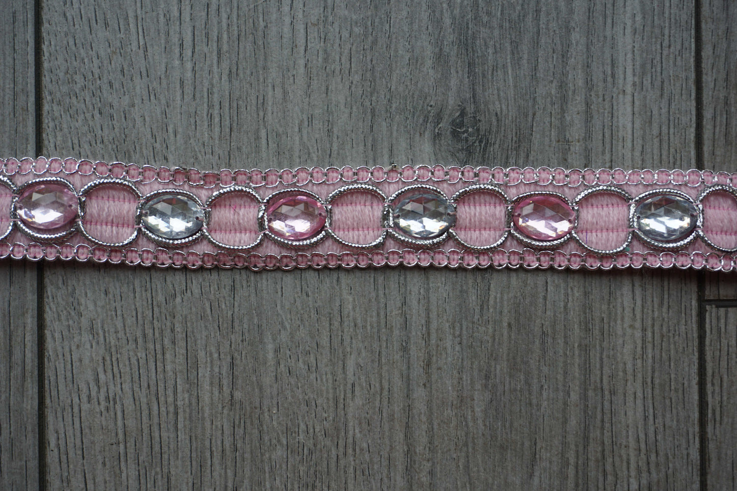 Rhinestone Trim – Available in Brown & Pink