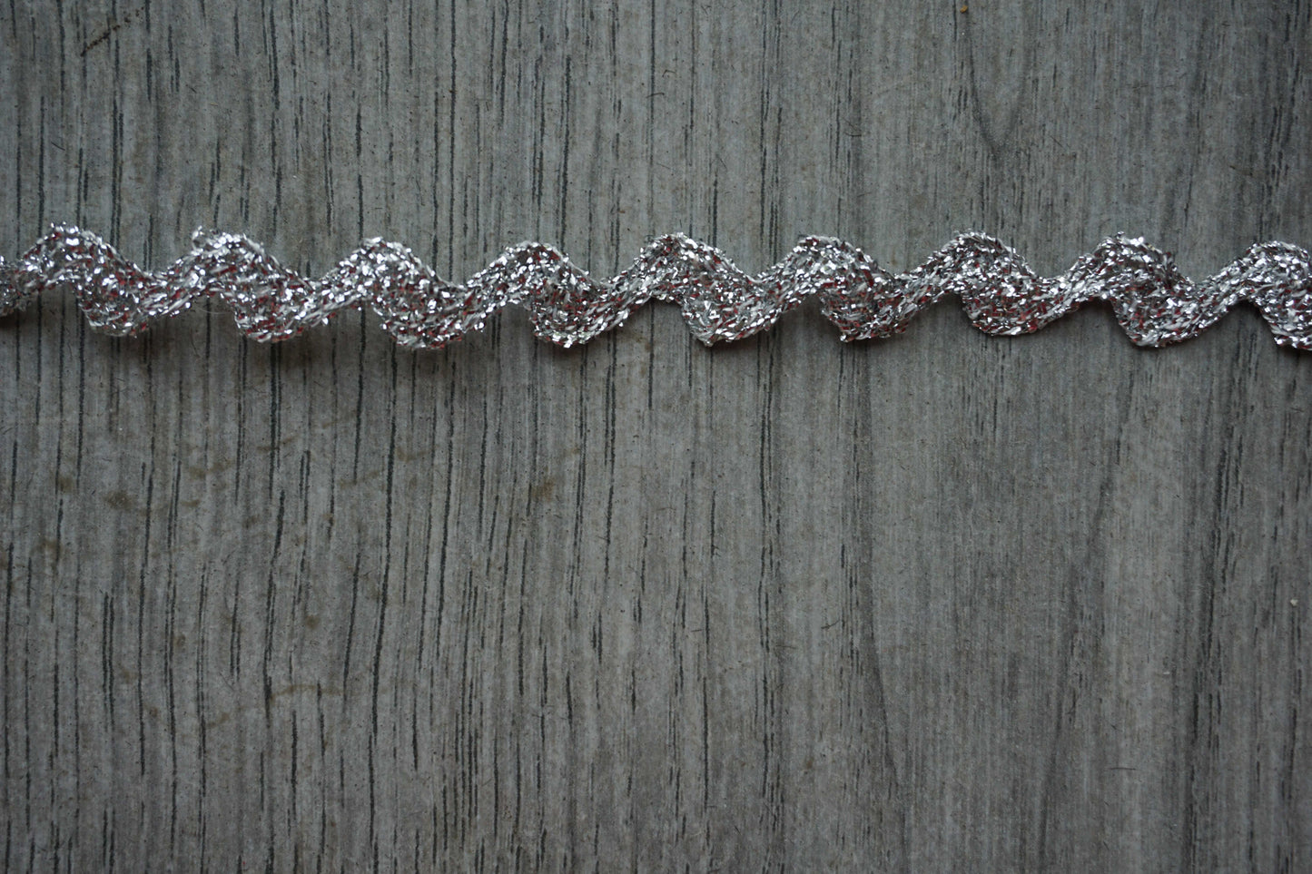 Zig Zag Trim – Available in Blue & Silver