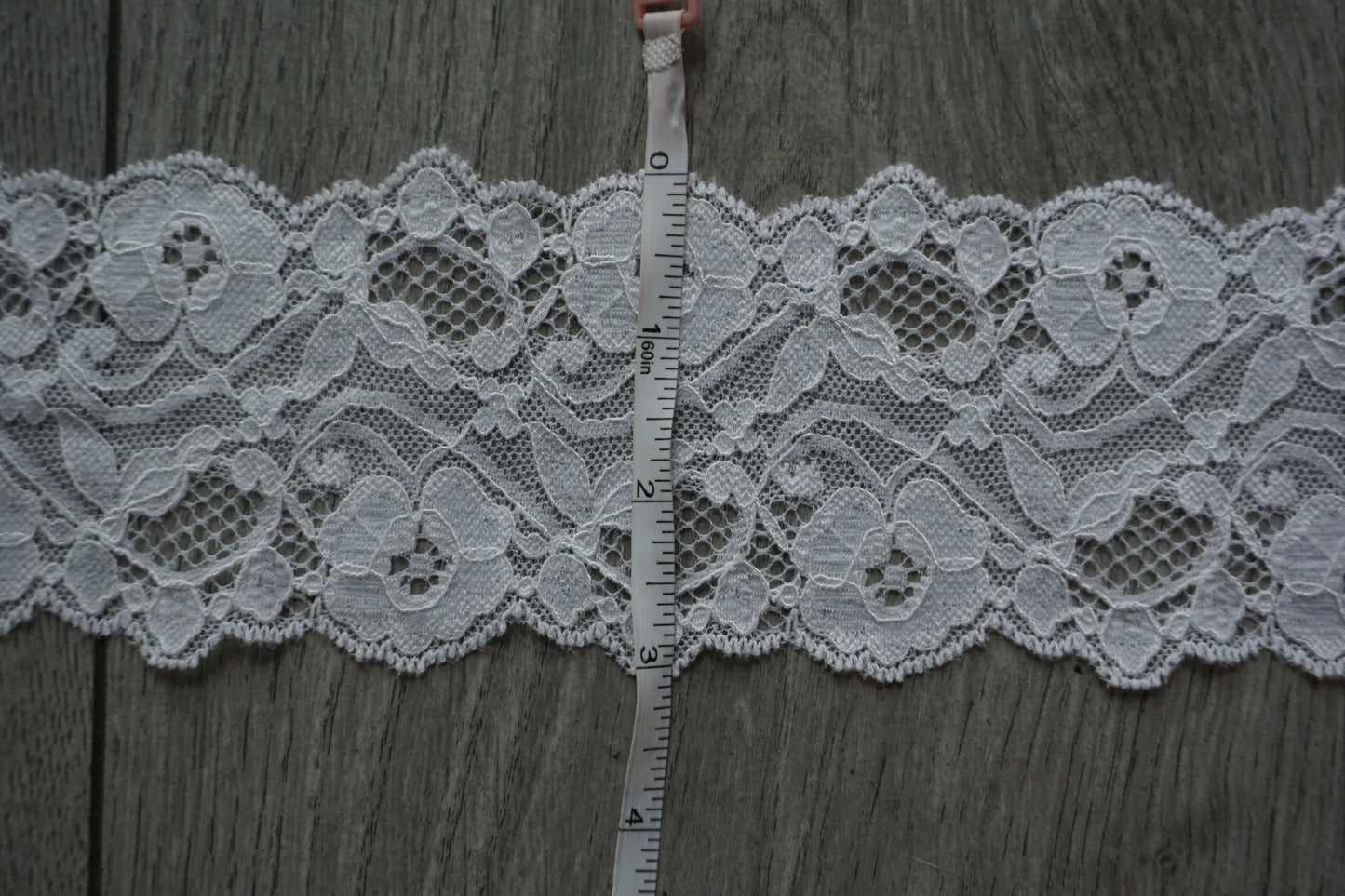 Stretch Lace Trim – Floral Design